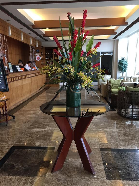 Apartment At Tagaytay Prime Residences Tagaytay City ภายนอก รูปภาพ