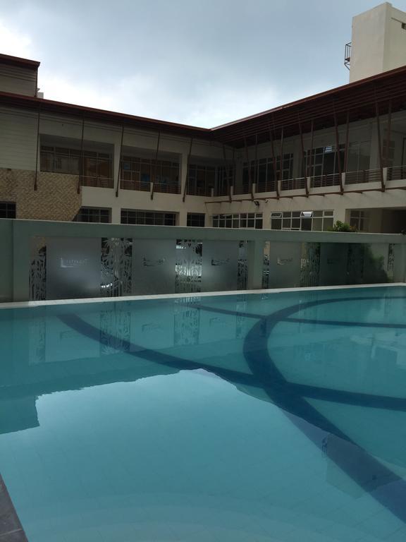Apartment At Tagaytay Prime Residences Tagaytay City ภายนอก รูปภาพ